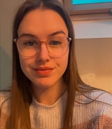 Pet care in Ewell - Abi R.