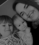 Nanny/Babysitter in Newcastle - Babysitter