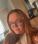 Nanny/Babysitter in Adel - April H.