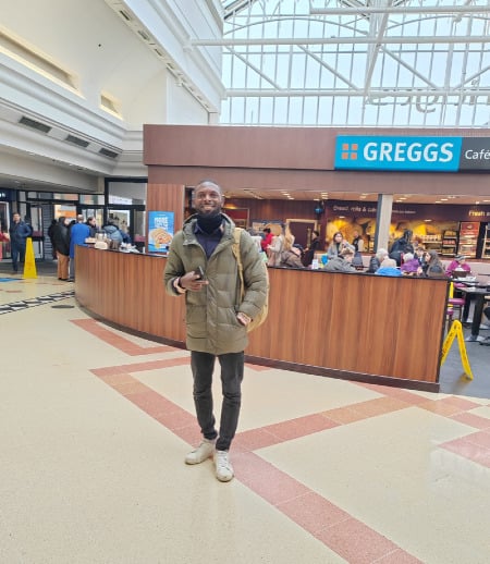 Housekeeper in London - Osaze J.