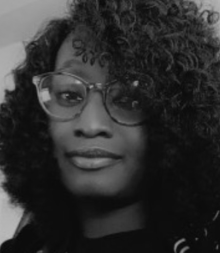 Housekeeper in London - Oluwaseun A.